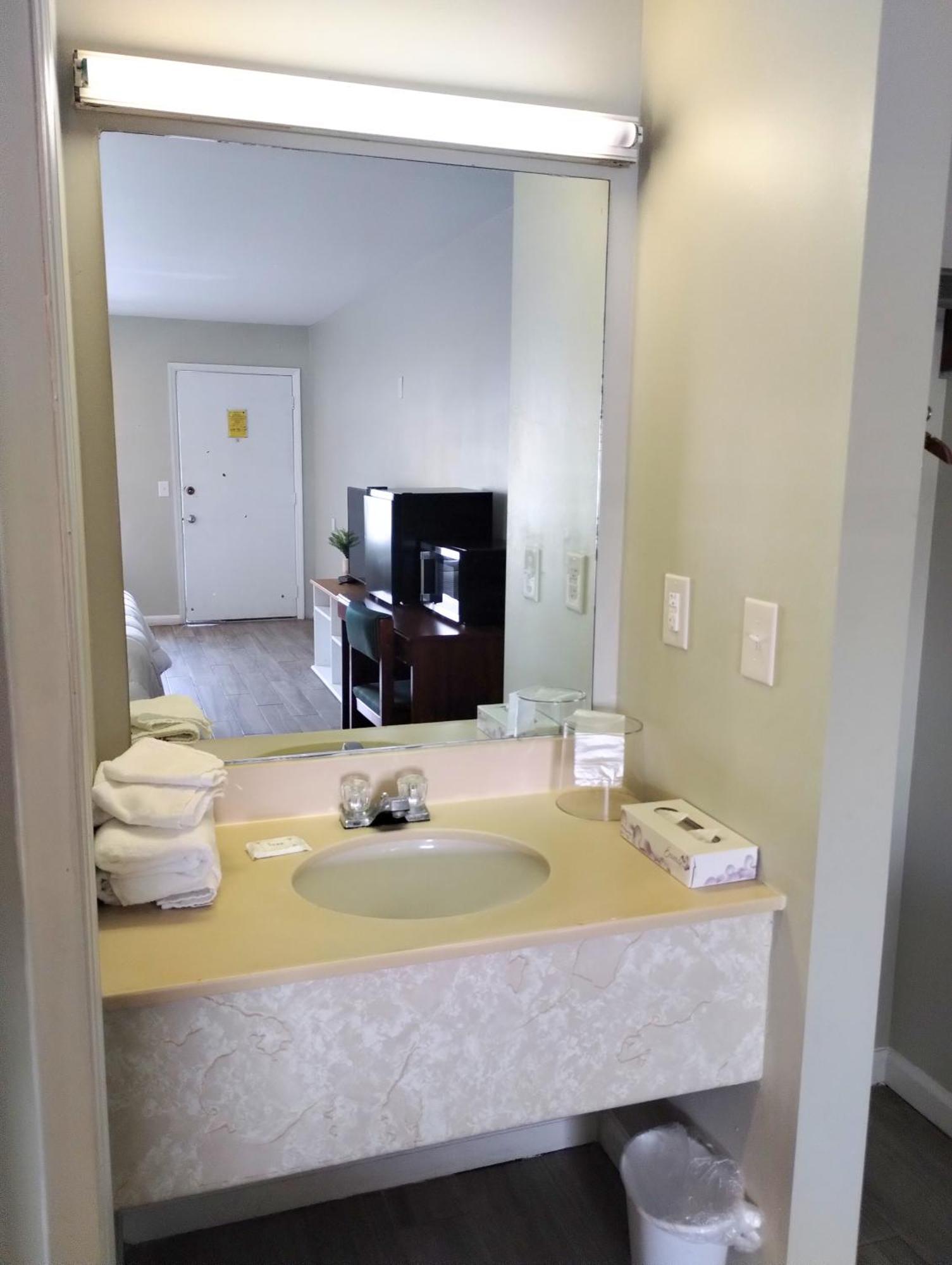 Gateway Inn Lake City Esterno foto